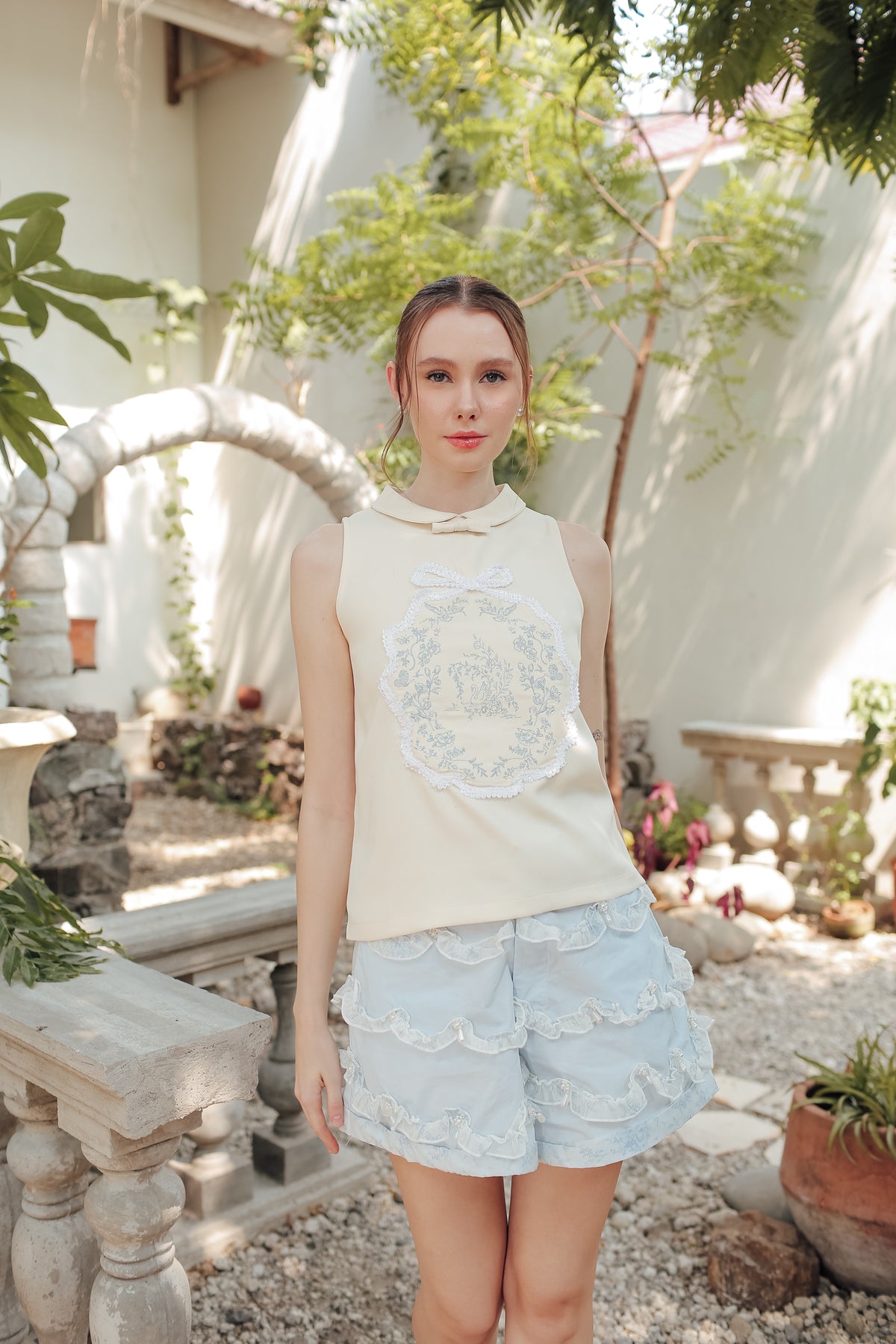 VELLISE TOP (ARRAY GARDEN FOR TWO)